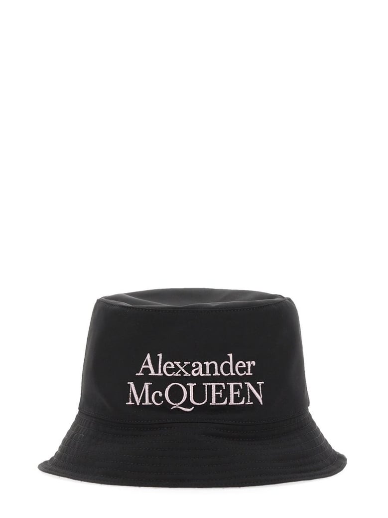 reversible bucket hat by Selfnex