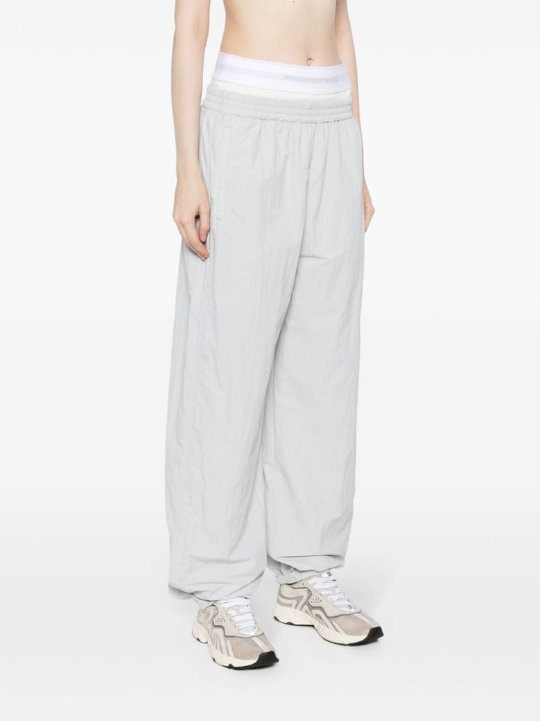 sports pants with integrated underwear by Selfnex