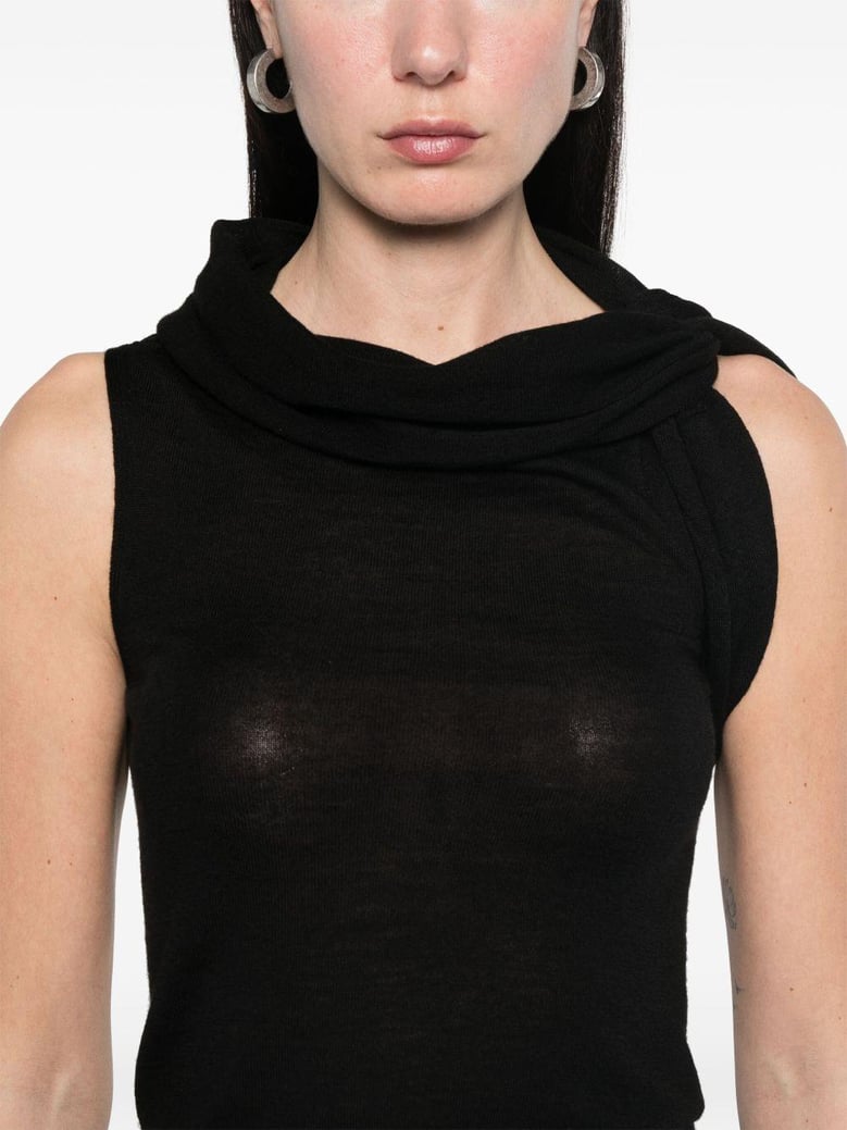 stylish and versatile top by Selfnex