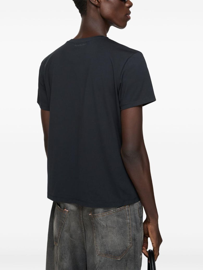 100% cotton t-shirt by Selfnex