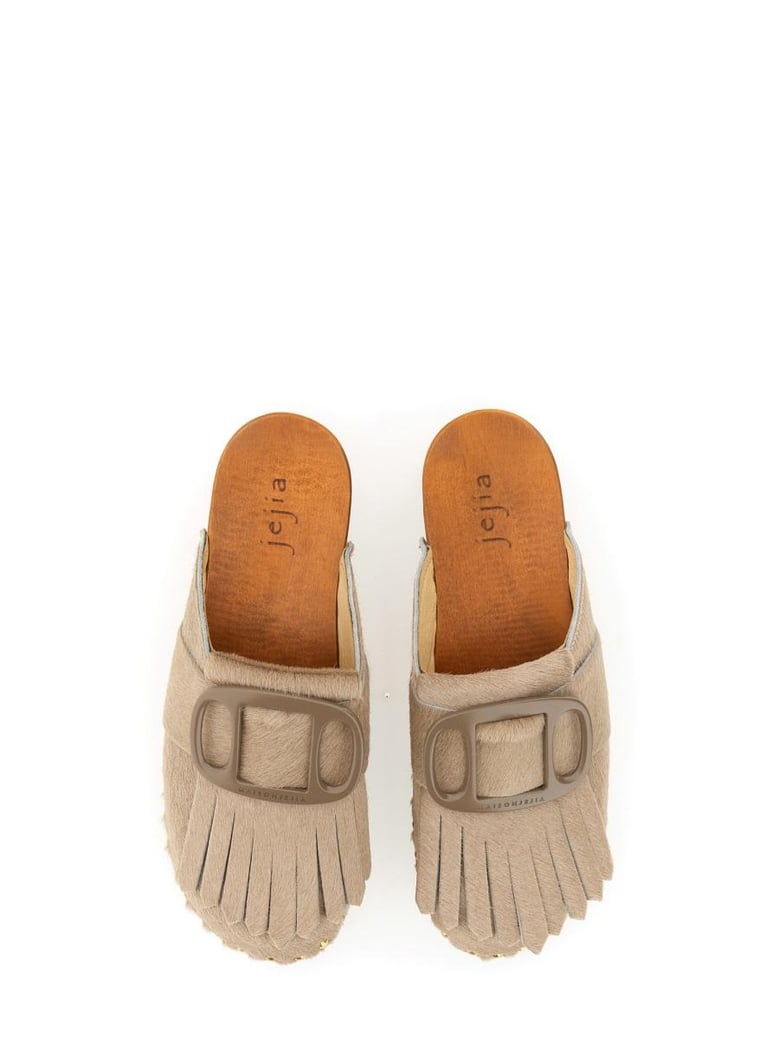 sandal seberg by Selfnex