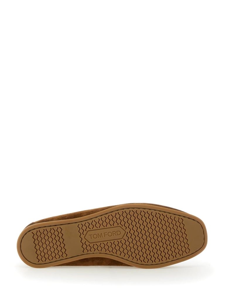moccasin robin by Selfnex