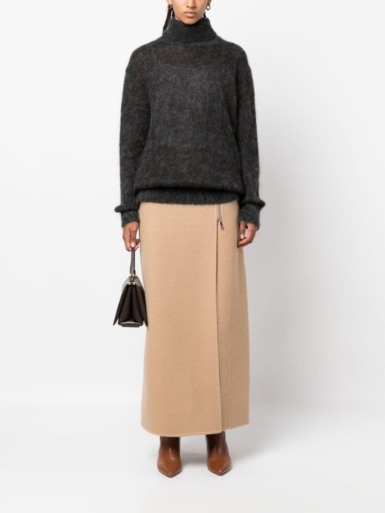 long skirt with zip by Selfnex