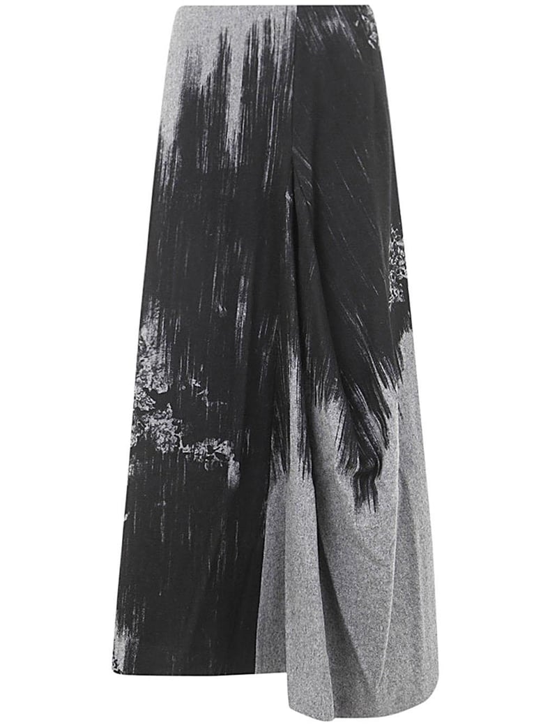 y-panelled tuck flare sk by Selfnex