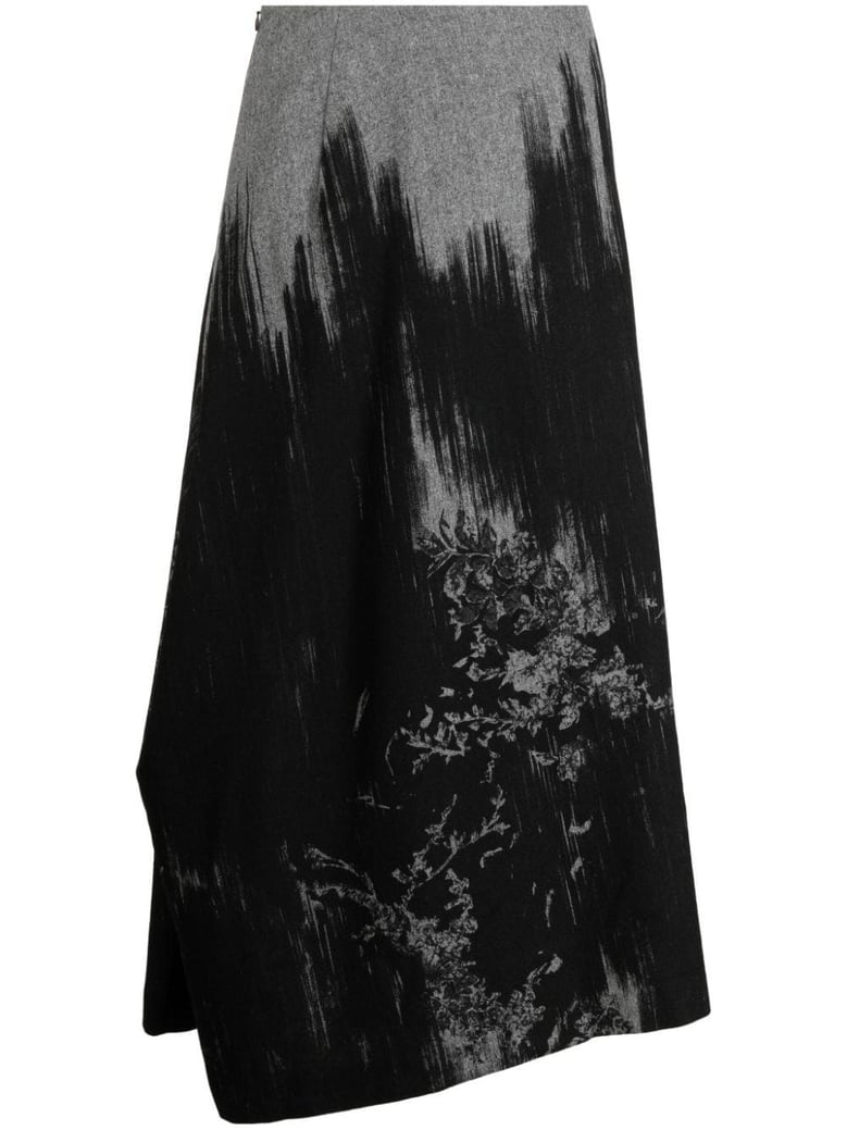 y-panelled tuck flare sk by Selfnex