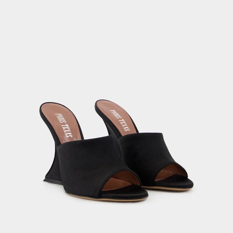 nina court shoes by Selfnex