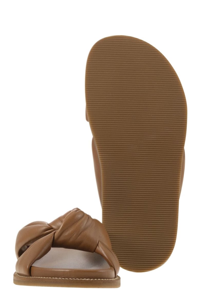 leather slipper with fussbett and knot by Selfnex