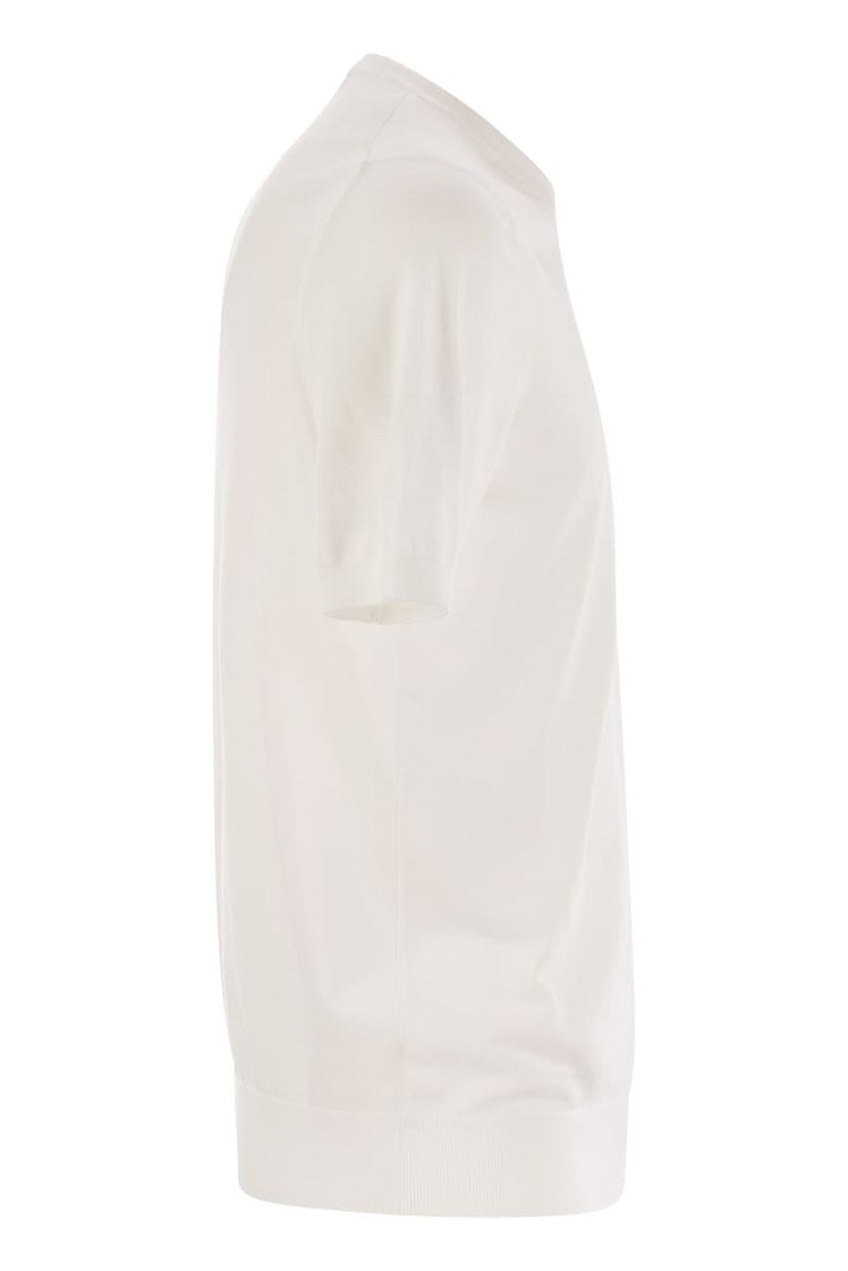 basic short-sleeved cotton t-shirt by Selfnex