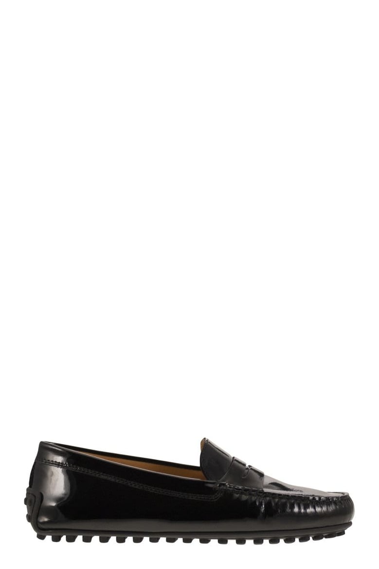 city gommino moccasin in glossy leather by Selfnex