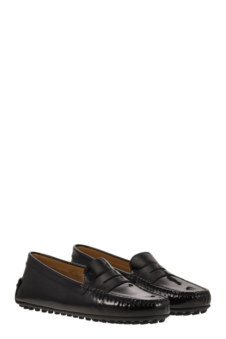 city gommino moccasin in glossy leather by Selfnex