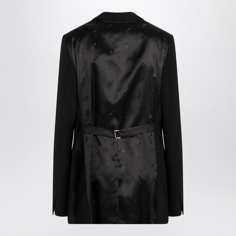 black single-breasted jacket by Selfnex
