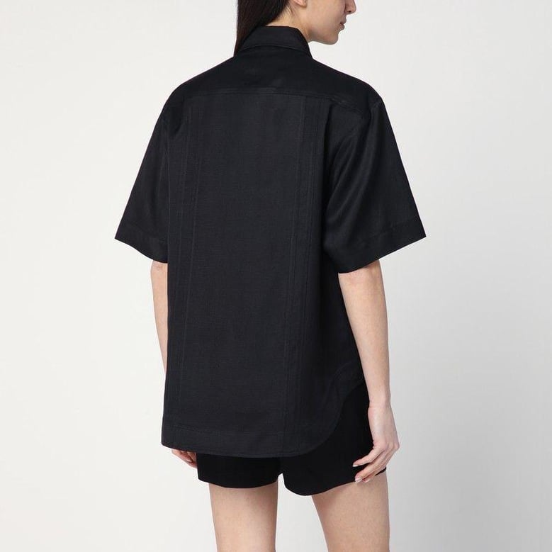 black shirt in viscose and linen by Selfnex