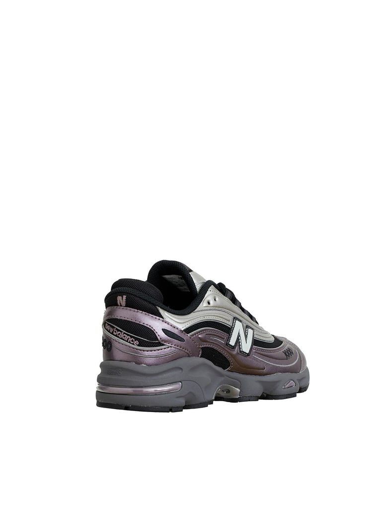 1000 egy sneakers by Selfnex