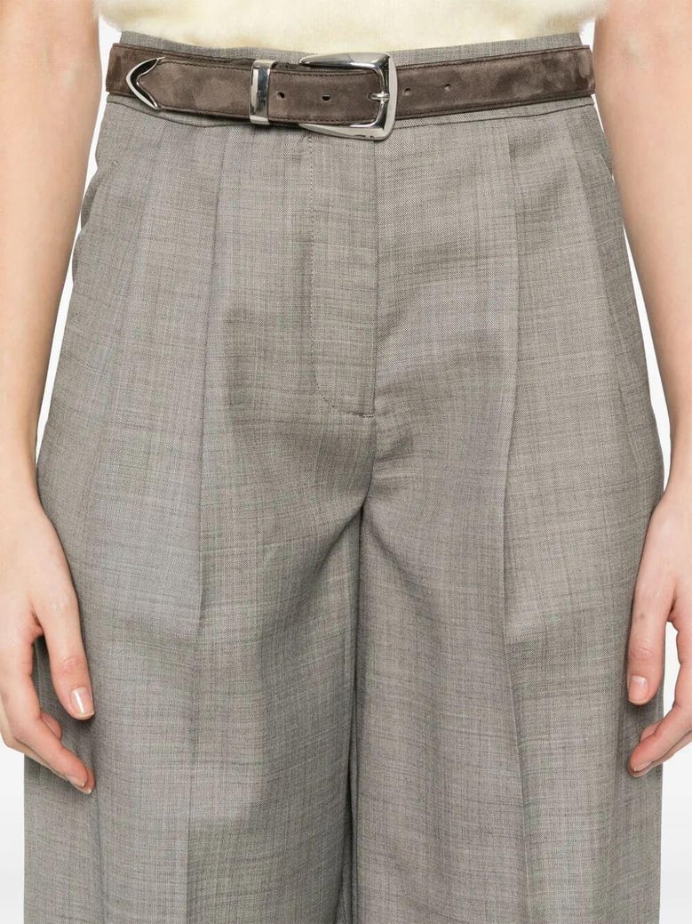 soan tailored bermuda shorts by Selfnex
