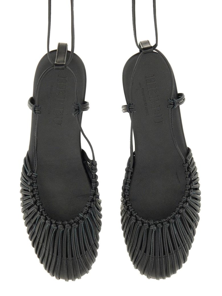 mantera sandal by Selfnex