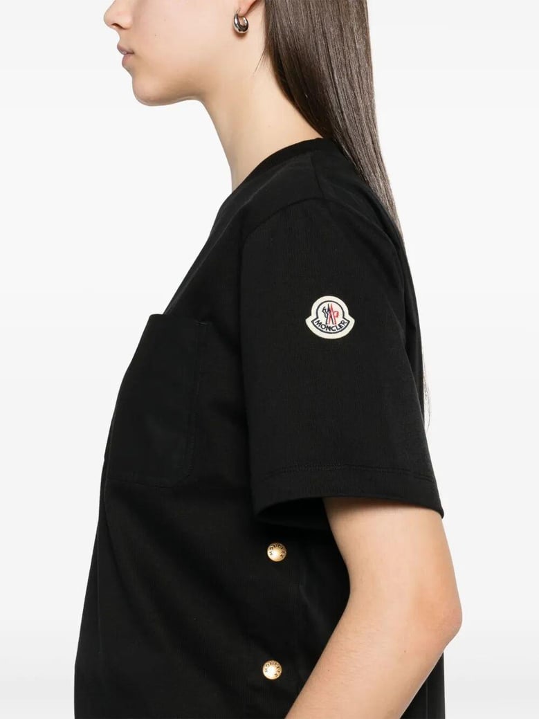 t-shirt with pocket by Selfnex