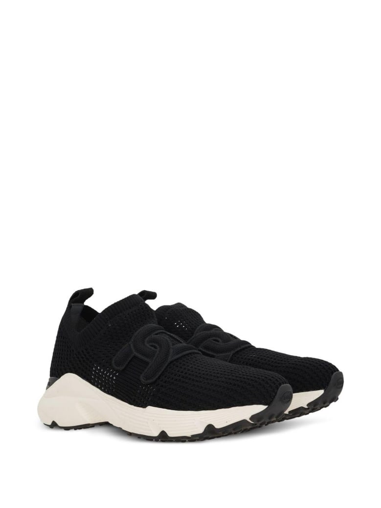 comfortable and stylish sneakers by Selfnex