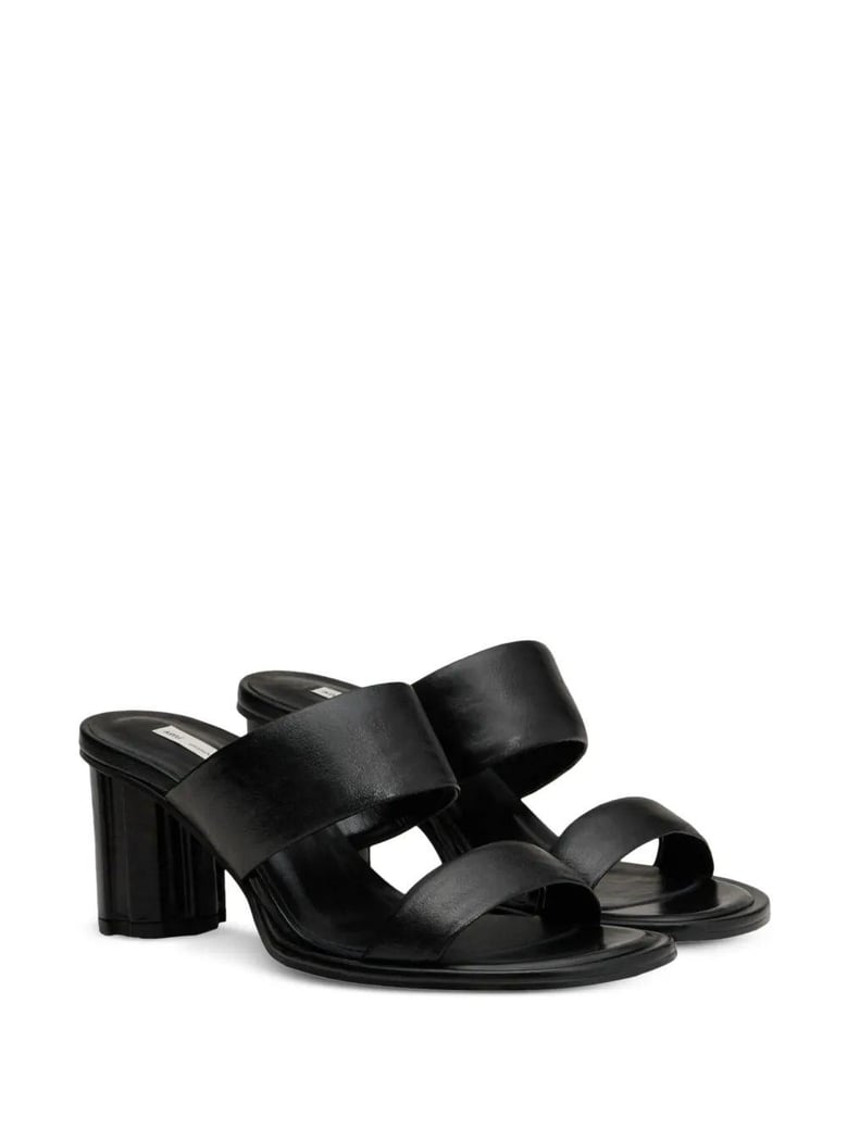 sandals pumps by Selfnex