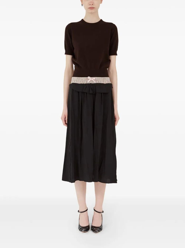 anonymity of the lining skirt by Selfnex