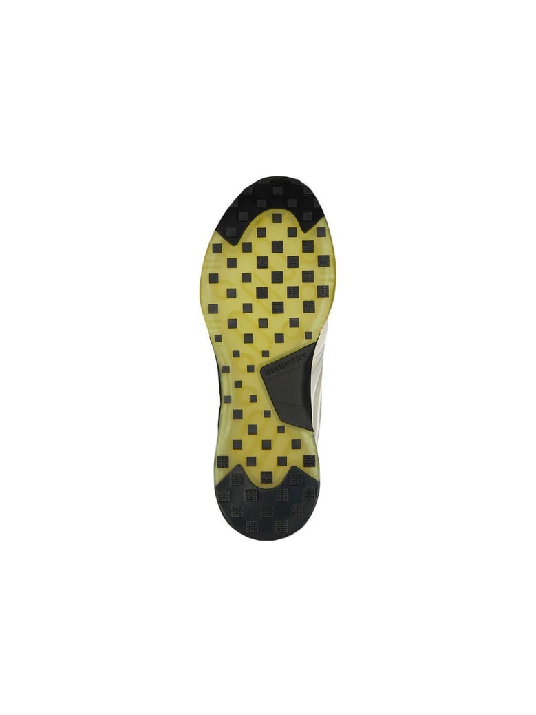 sneaker giv 1 runner by Selfnex