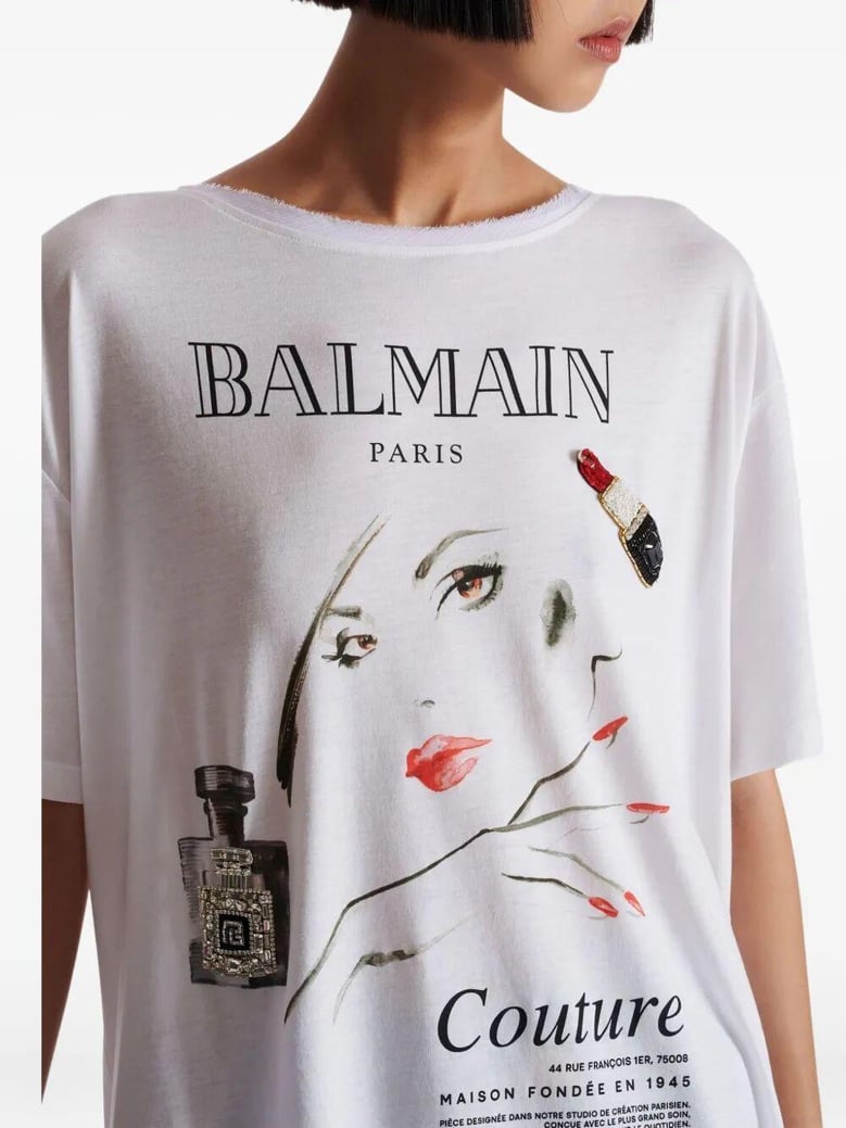 beauty print embroidery patches t-shirt by Selfnex