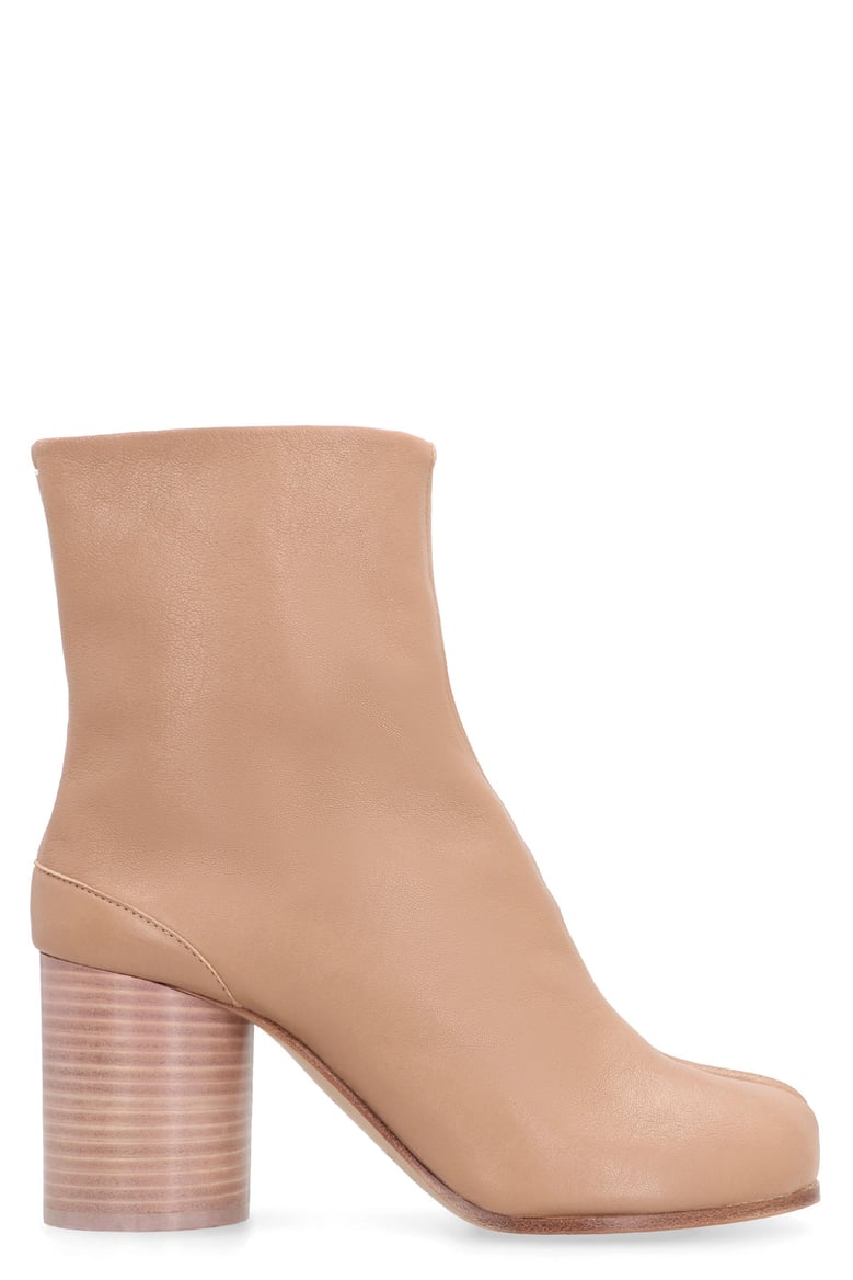 ankle boot by Selfnex