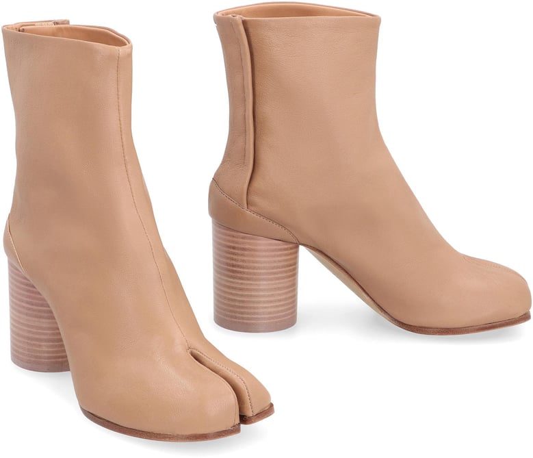 ankle boot by Selfnex
