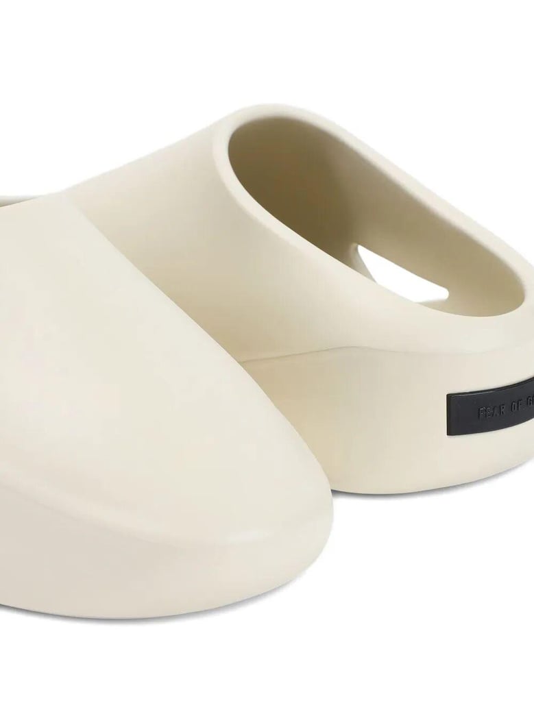 eva runner slippers by Selfnex