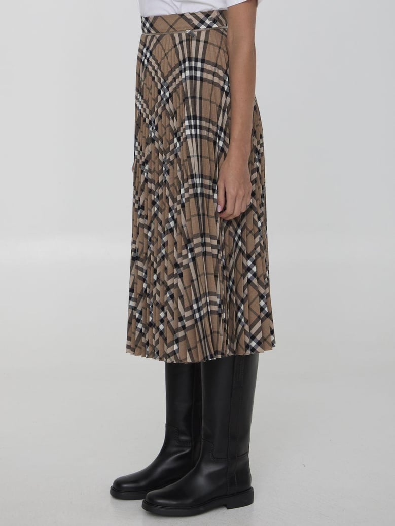 embroidered polyester blend skirt by Selfnex