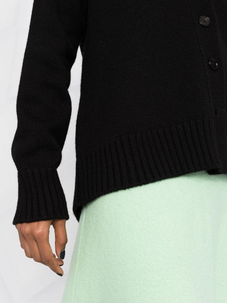 long-sleeved black cashmere cardigan by Selfnex