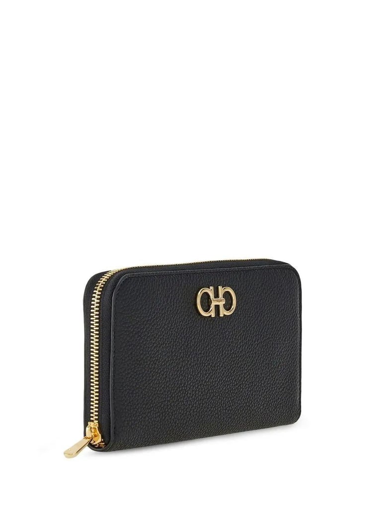 black leather wallet by Selfnex