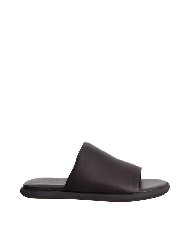 leather slide by Selfnex