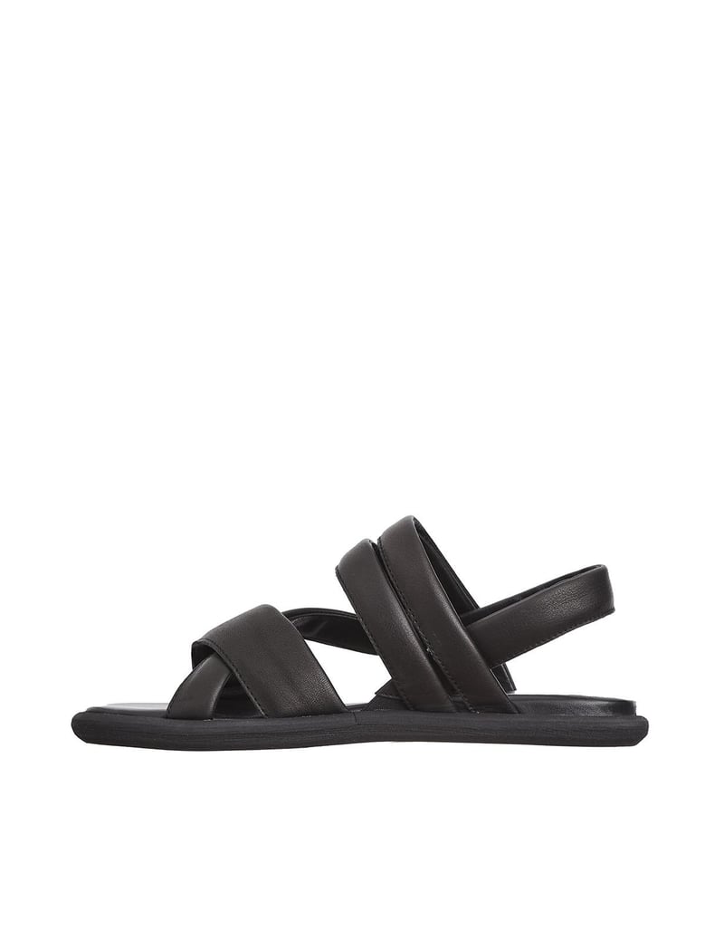 flat leather sandal by Selfnex
