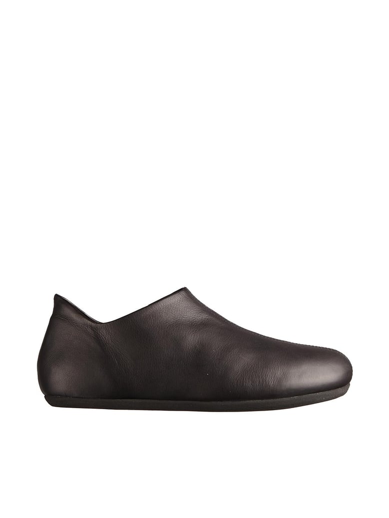 leather shoe by Selfnex