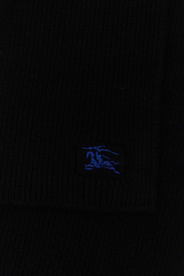 black cashmere scarf by Selfnex