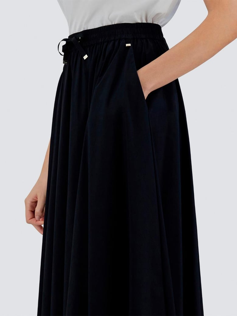 light nylon stretch skirt by Selfnex