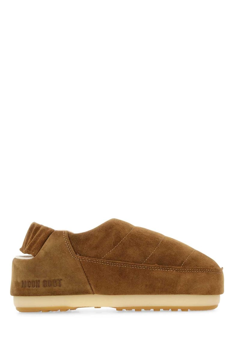 camel suede evolution slippers by Selfnex