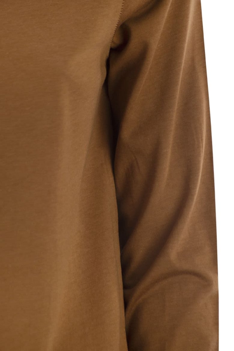 t-shirt with 3/4 sleeves by Selfnex
