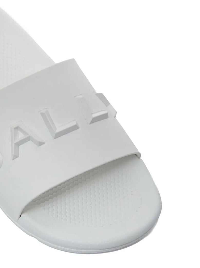 white ny sandals by Selfnex