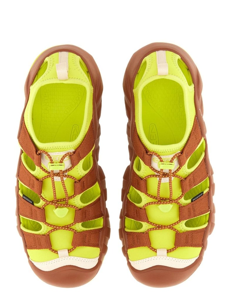 hyperport h2 sneaker by Selfnex