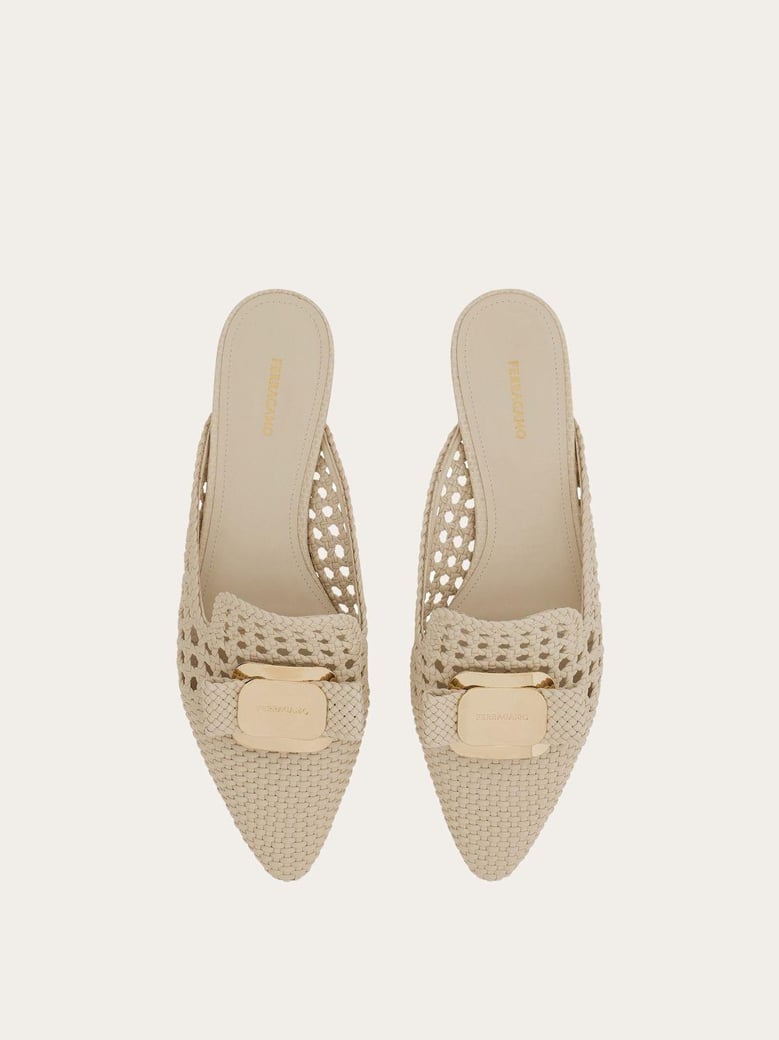 mules leather trenchy lazo beige by Selfnex