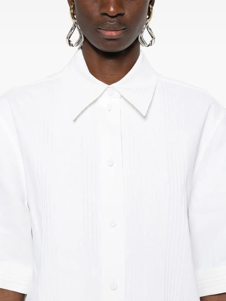 white pleated wide shirt by Selfnex