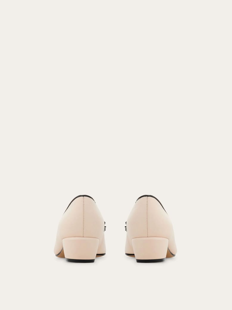 zapatos salon lazo punta negra by Selfnex