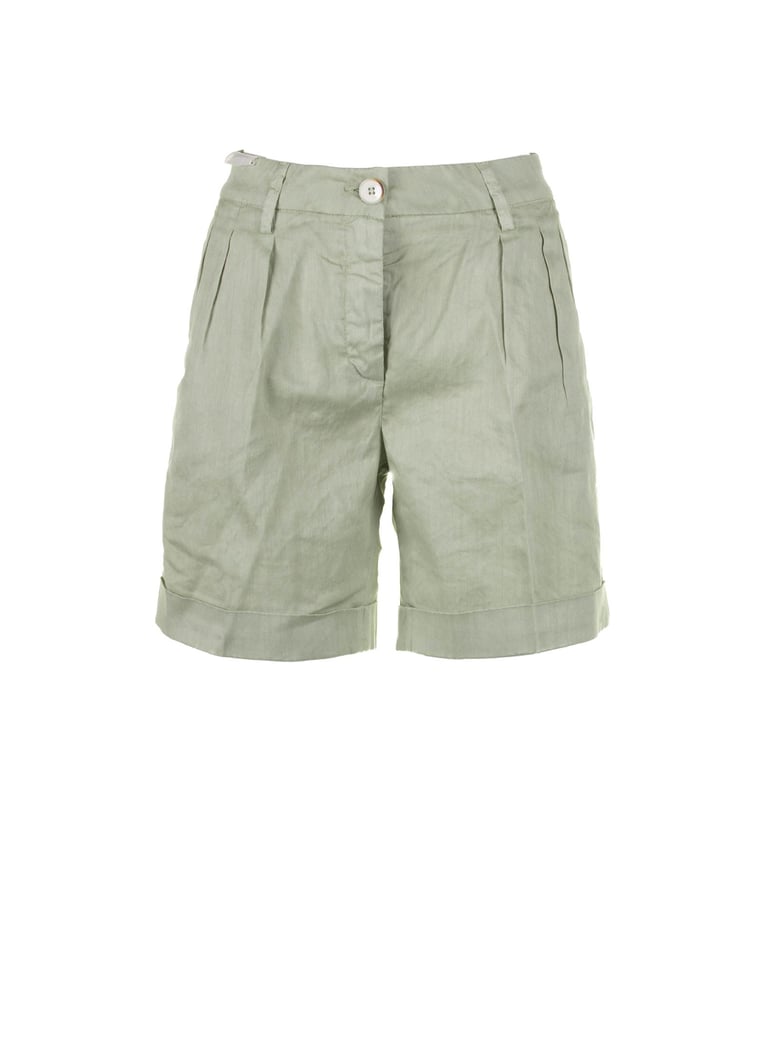 apple green high-waisted bermuda shorts by Selfnex