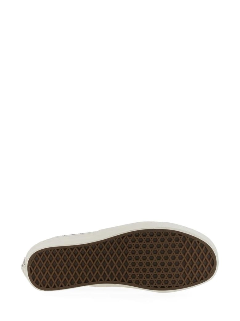 sneaker authentic 44 by Selfnex