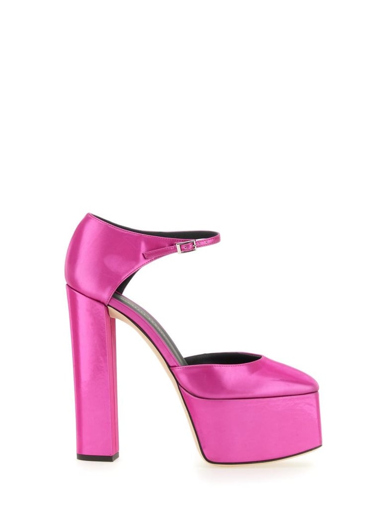 bebe sandal by Selfnex