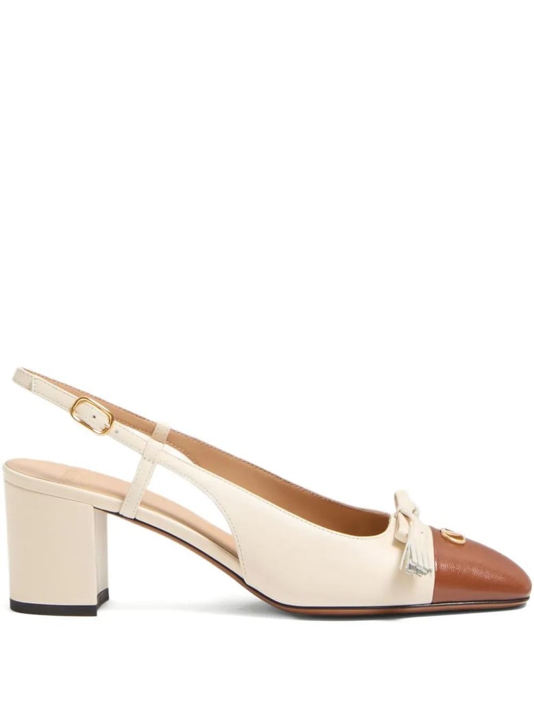sand leather vlogo signature pumps by Selfnex