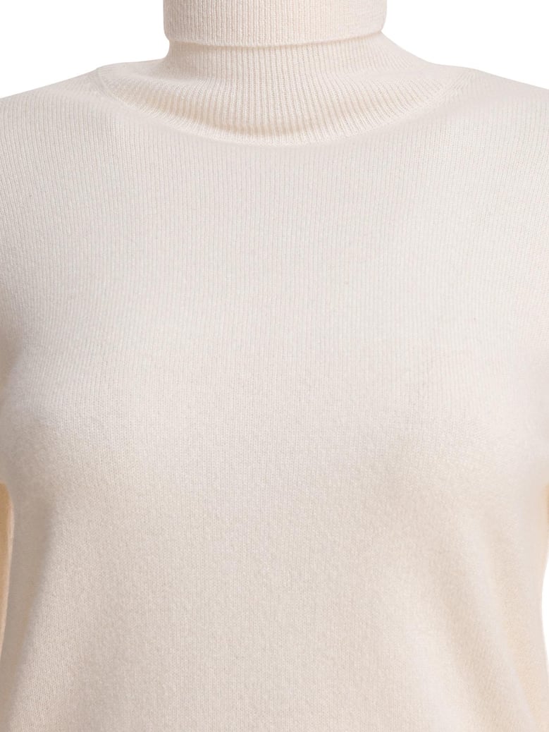 knitwear by Selfnex