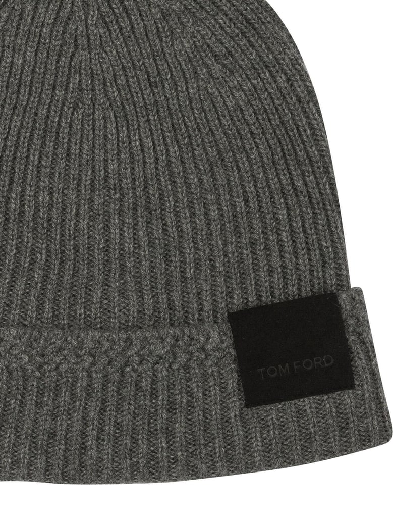 grey cashmere hat by Selfnex