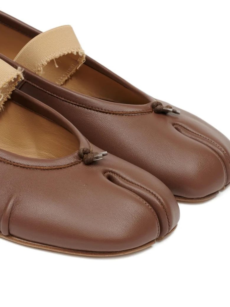 ballet shoe by Selfnex